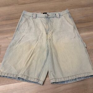 Men's washed light denim jorts 34us